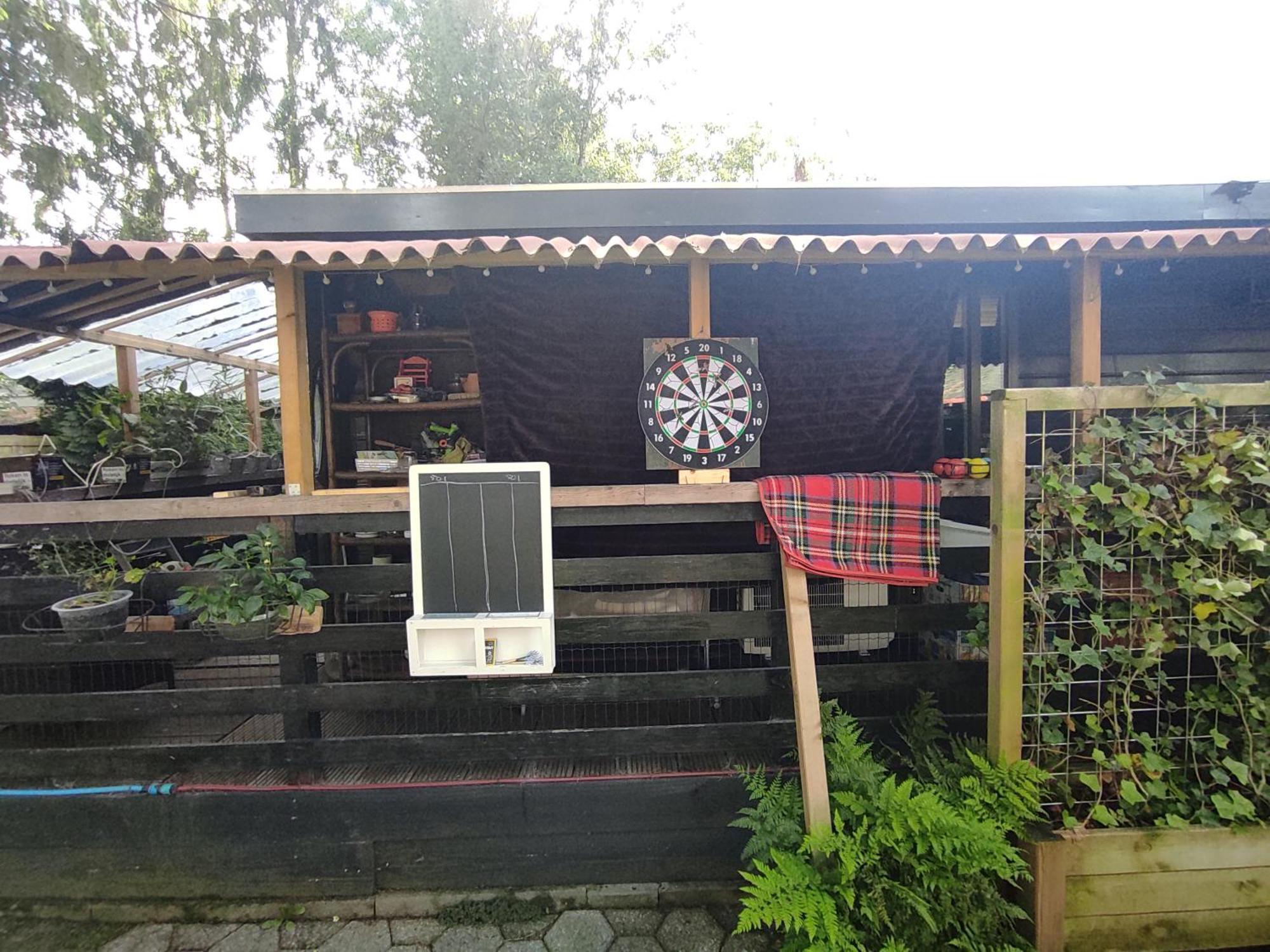 "Tempat Senang" Chalet On The Beautiful Veluwe With Airco Sauna Bbq Jacuzzi Beamer And Dog Putten Exteriör bild