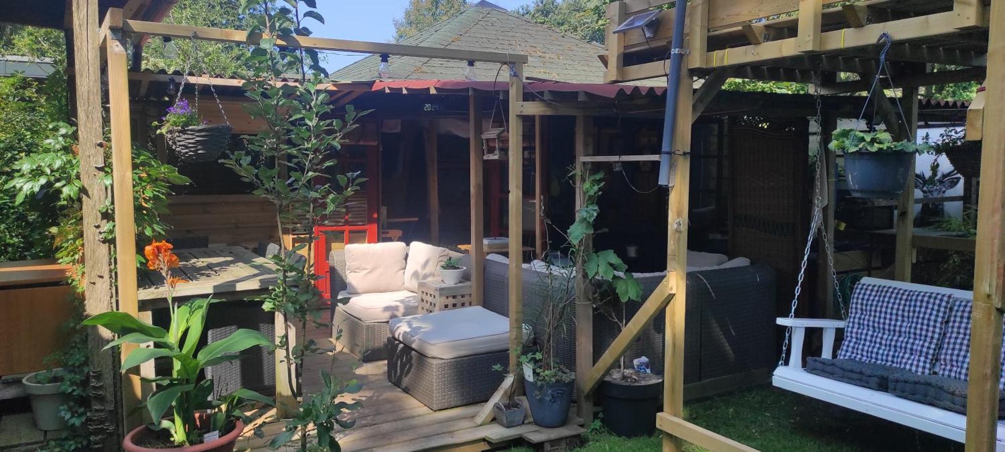 "Tempat Senang" Chalet On The Beautiful Veluwe With Airco Sauna Bbq Jacuzzi Beamer And Dog Putten Exteriör bild